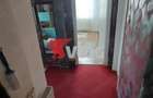 Apartament cu 4 camere decomandat în Medicină - 2