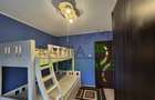 Apartament cu 3 camere decomandat în Tractorul - 4