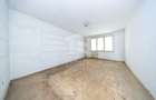 TRIAJ - Coresi | 3 camere +2 bai | 70 mp utili NERENOVAT | decomandat