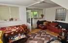 Vand apartament cu 4 camere si gradina la parter - 1