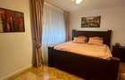 Casă cu 4 camere cu Piscina în Central - 10