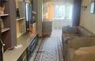 Apartament cu 3 camere decomandat în Unirii Sud - 2