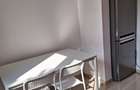 Apartament cu 3 camere semidecomandat în Apusului - 10