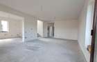 Casă cu 5 camere cu Teren 601 Mp în Central - 11