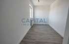 Apartament cu 5 camere decomandat în Nufărul - 17