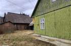 Casa cu teren 2.414 mp in Putna drum asfaltat, aproape de padure - 2