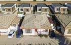 Casă individuală cu 4 camere cu Teren 300 Mp în Tunari - 1