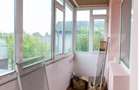 Casa cu etaj de vanzare cu piscina si garaj, zona Micro 14