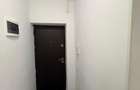 Vand apartament 3 camere