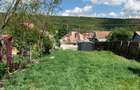 Casă cu Teren 900 Mp în Central - 1
