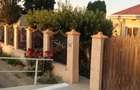 Vand casa din caramida + dependinte + teren 1500m2 in loc. Secuieni Noi, jud Neamt - 2
