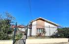 Vand Casa cu 3 camere, 2 bai in Hunedoara, Chizid (zona buna- teren drept). Pret 159.000 EUR Neg - 1