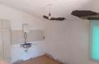 Casa mare cu loc foarte mare in Kevermes(Ungaria) la 34 km de Arad - 5