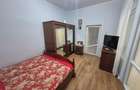 Casa indiviziune 2 camere zona Centru, caramida, toate utilitatile