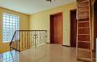 Casă nouă, intrare Stupini - 28