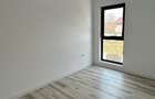 Apartament 3 camere, balcon, curte imprejmuita - 7