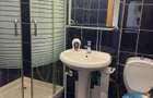 Apartament 4 camere transformat in 3 camere Calea Bucuresti. Macdonal - 12