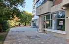 Spatiu comercial central de inchiriat in Comanesti