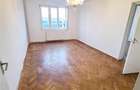 Apartament 3 camere decomandat Calea Bucuresti