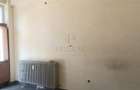 Spatiu comercial cu vitrina si vad pietonal - Central