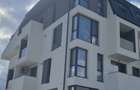Inchiriez apartament apahida