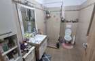 4 Camere. Mobilat si utilat. Drum asfaltat.