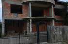 Casă cu 4 camere cu Teren 1200 Mp în Corabia