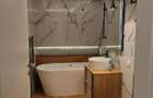 Inchiriere apartament deosebit, doua camere, Cosmopolit. - 1