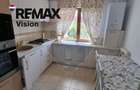 Apartament 3 camere de inchiriat in Rovine - 1