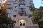 Apartament 3 camere, 74 mp utili, Zona Teiul Doamnei, Str. Grigore Ion - 1