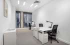 Birouri ce pot fi personalizate pentru 15 persoane in Spaces Expo - 8