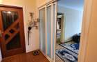 Inchiriez apartament cu 3 camere - 1