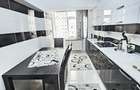 Apartament cu 2 camere decomandat în Micro 40 - 1