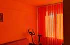 Vand apartament cu 3 camere, semidecomandat, situat ultracentral in Campulung Muscel (Strada Emilian Paveliu), imediat langa Tribunal. - 1