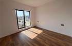 Vila Individuala  - 4 camere - 3 bai-teren -320-600 M de STV - 17