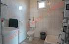 Casă cu 8 camere cu Teren 2400 Mp în Periferie - 14