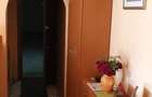 Particular, vand apartament 3 camere,decomandat,2 bai,etaj 5/8 78 mp 2 balcoane unul inchis zona Vlahuta-Gemenii Pret 155000 - 1