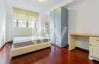 Închiriere apartament 4 camere, acces la parcare cu barieră, strada De Mijloc - 9