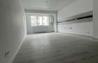 Apartament cu 3 camere decomandat în Metalurgiei - 2