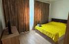 Inchiriez apartament 2 camere decomandate zona 1 decembrie etajul 1 - 3
