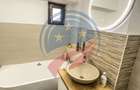 Inchiriez apartament central doua camere - 3