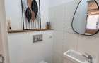 Apartament cu 3 camere decomandat în Apusului - 10