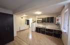 Apartament cu 3 camere decomandat în Central - 2