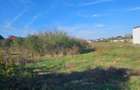 Teren intravilan de 2000 mp, în 1 Decembrie - 2