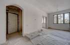 Apartament cu 4 camere decomandat în Calea Călărașilor - 6