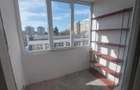Apartament cu 4 camere decomandat în Dâmbu Pietros - 3