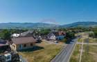 Casă cu Teren 588 Mp în Cărpiniș - 2