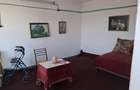 Casă cu 9 camere cu Teren 567 Mp în Central - 3
