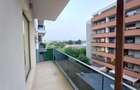 Apartament cu 2 camere decomandat în Sisești - 10