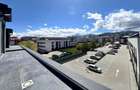 Apartament cu 3 camere decomandat în Tractorul - 3